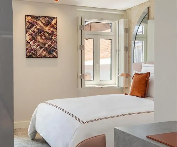 ホテル Convent Square Lisbon, Vignette Collection By Ihg 4*