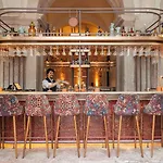 Hotel Convent Square Lisbon, Vignette Collection By Ihg 4*